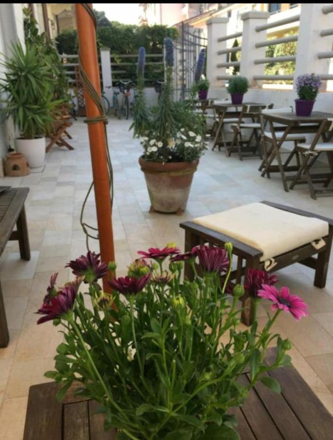 וירג'יו Hotel Lisa מראה חיצוני תמונה