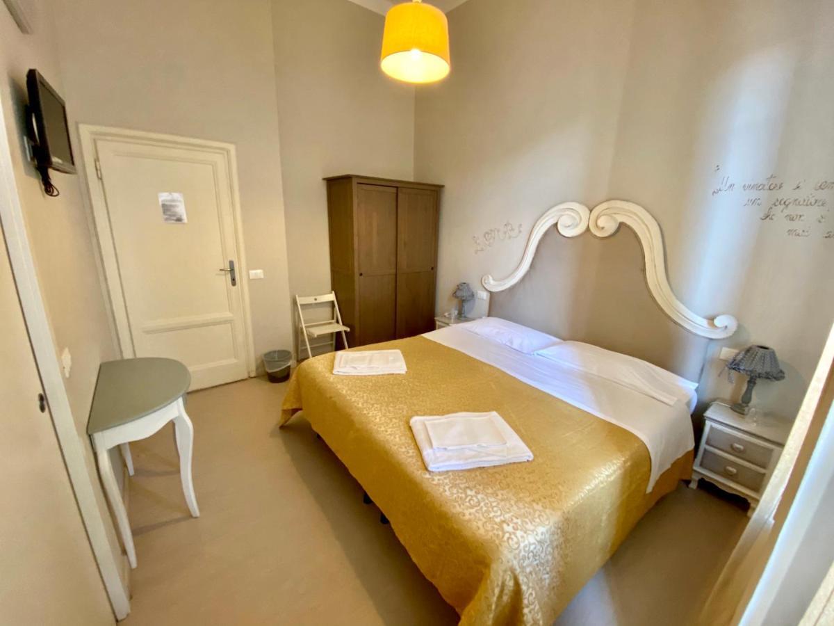 וירג'יו Hotel Lisa מראה חיצוני תמונה